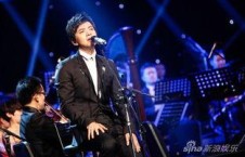 日韓聽李健唱歌視頻播放